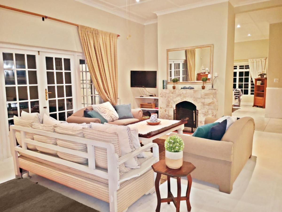 Summer House Hermanus Exterior photo